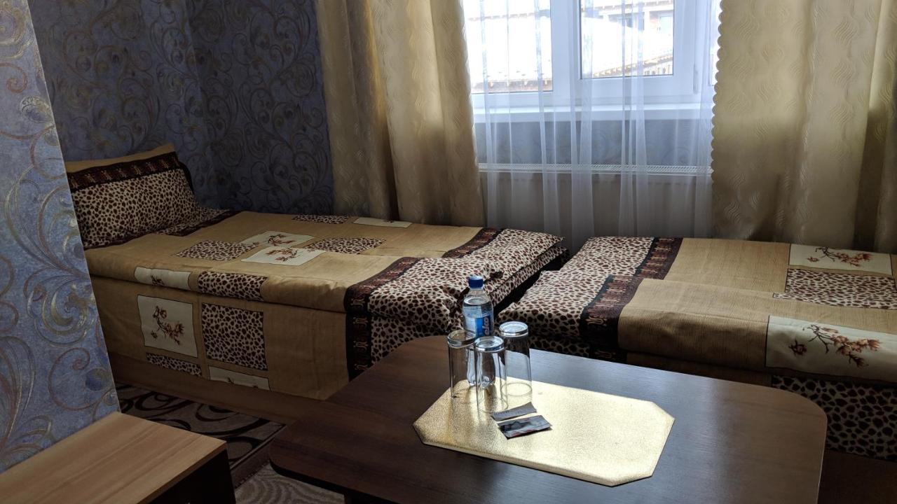 Karavan Hotel Bila Krynytsya  Exterior foto