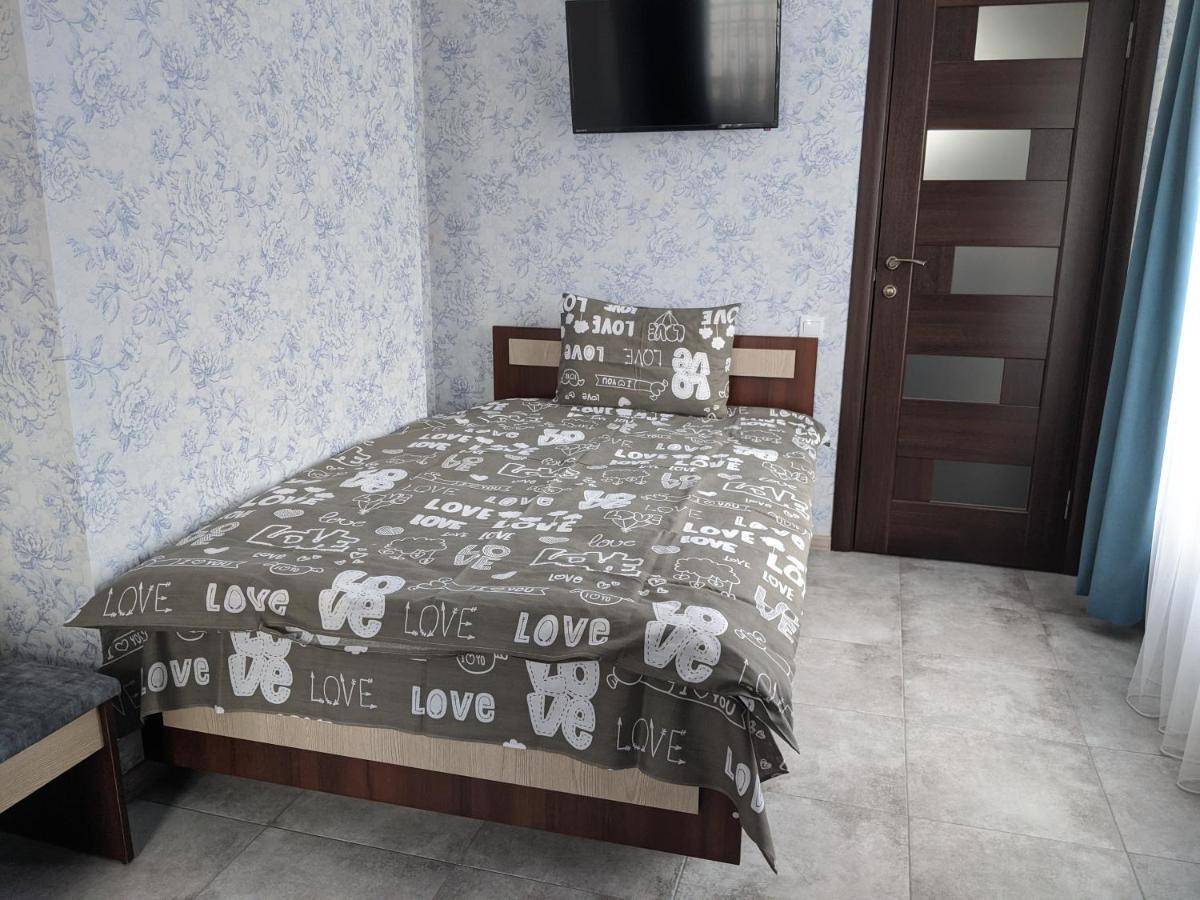 Karavan Hotel Bila Krynytsya  Exterior foto
